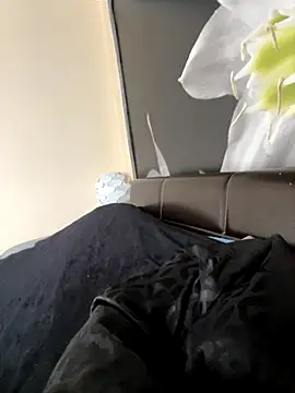 Liza Will online show from 1, 12, 2025