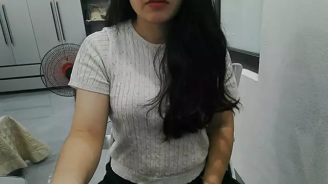 Emachiii online show from 21, 7, 2026