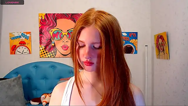 Snapshot of LuxXAngel chatting on 14, 2, 2026 LuxXAngel online show from 14, 2, 2026