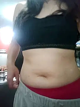 Chriss girl of imaginatio online show from 25, 11, 2025