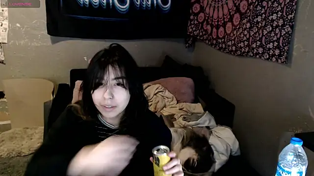 Snapshot of London_Ray chatting on 22, 10, 2025 London Ray online show from 22, 10, 2025