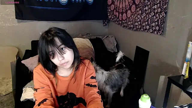 Snapshot of London_Ray chatting on 26, 10, 2025 London Ray online show from 26, 10, 2025