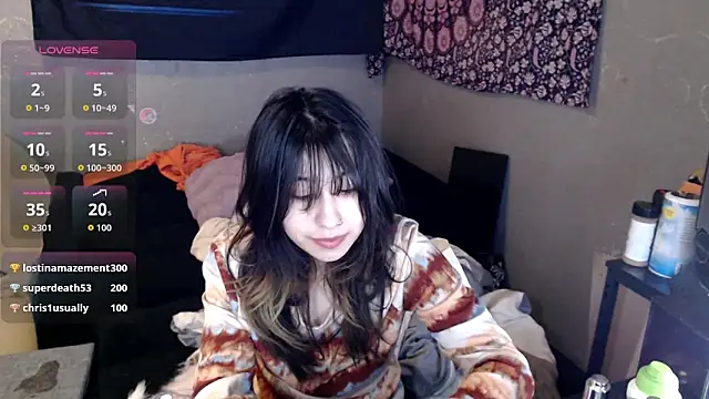 Snapshot of London_Ray chatting on 16, 11, 2025 London Ray online show from 16, 11, 2025