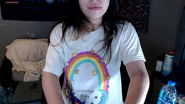 Snapshot of London_Ray chatting on 24, 11, 2025 London Ray online show from 24, 11, 2025