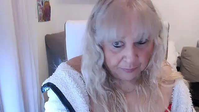 SusiLifeXXX online show from 27, 11, 2025