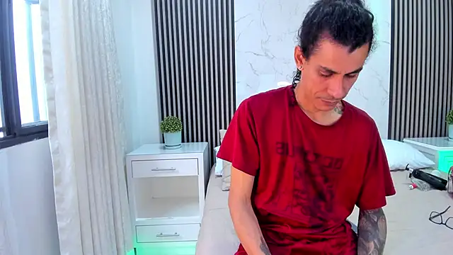 Snapshot of JackAndRosse_ chatting on 2, 7, 2026 JackAndRosse online show from 2, 7, 2026