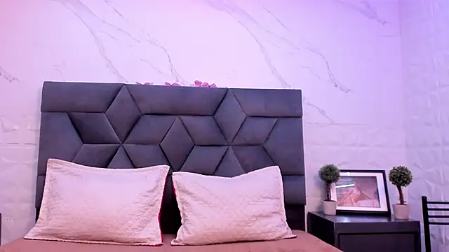 Maia Park online show from 14, 11, 2025