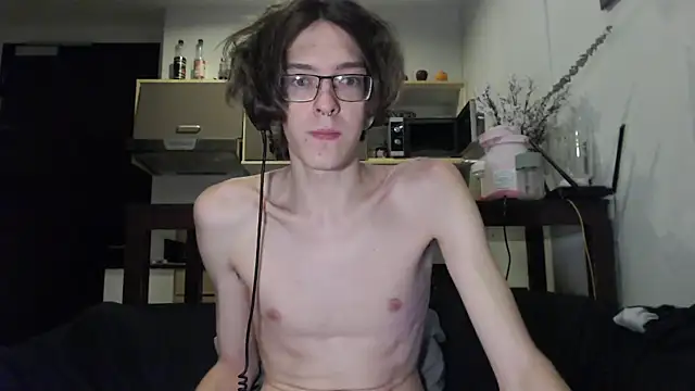 Snapshot of LovesomeCookie chatting on 24, 9, 2025 LovesomeCookie online show from 24, 9, 2025