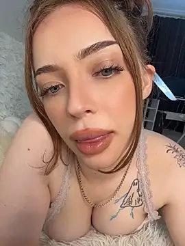 Snapshot of Hannah_xBaby chatting on 5, 6, 2026 Hannah xBaby online show from 5, 6, 2026