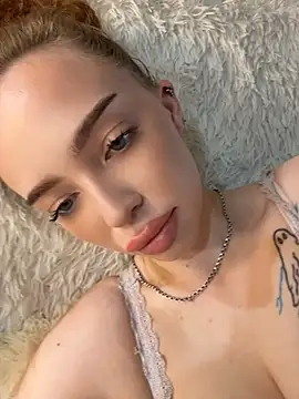 Snapshot of Hannah_xBaby chatting on 3, 7, 2026 Hannah xBaby online show from 3, 7, 2026