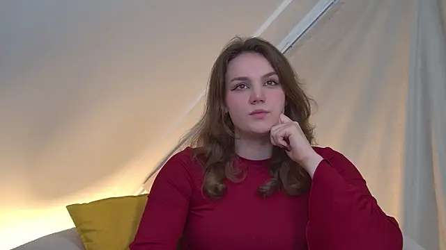 Snapshot of KarenClarks chatting on 18, 9, 2025 KarenClarks online show from 18, 9, 2025