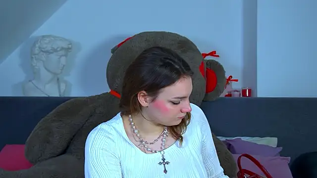 KarenClarks online show from 25, 11, 2025