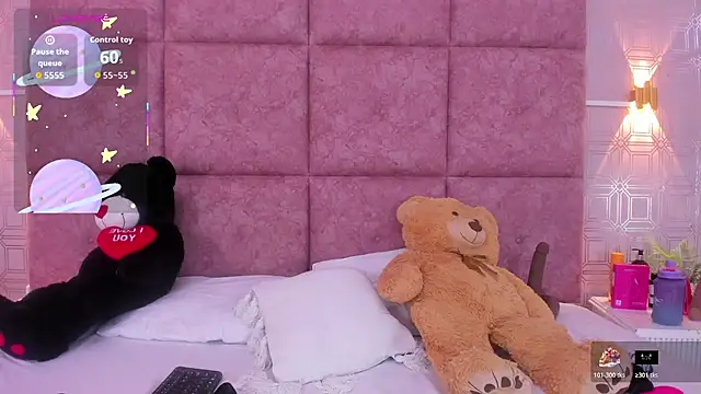 Snapshot of AmyStar1 chatting on 7, 7, 2026 AmyStar1 online show from 7, 7, 2026