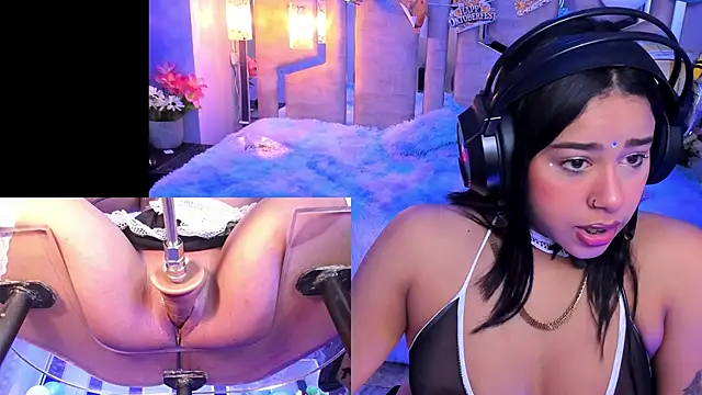 Snapshot of Gina_Kurt chatting on 2, 10, 2025 Gina Kurt online show from 2, 10, 2025