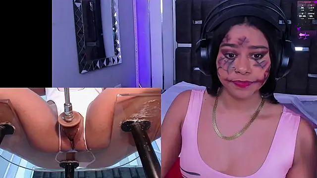 Snapshot of Gina_Kurt chatting on 17, 10, 2025 Gina Kurt online show from 17, 10, 2025