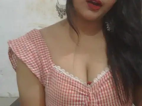 POOJA 199 online show from 4, 6, 2026