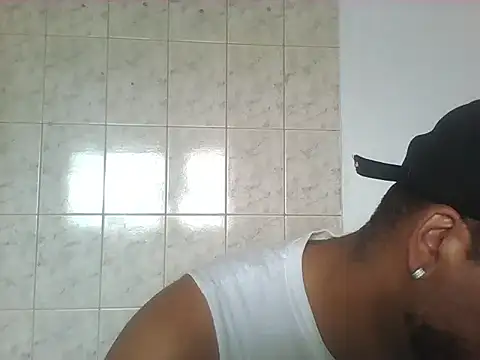 Snapshot of OliveiraSeven chatting on 9, 5, 2026 OliveiraSeven online show from 9, 5, 2026