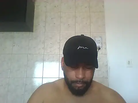 Snapshot of OliveiraSeven chatting on 21, 7, 2026 OliveiraSeven online show from 21, 7, 2026
