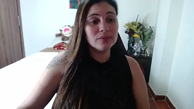 Secret Bella online show from 25, 9, 2025