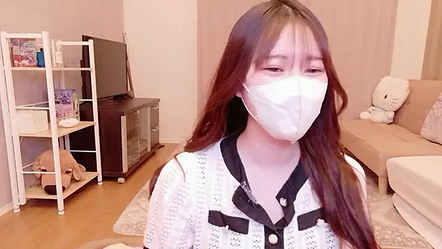 MOEMOE-Q online show from 7, 6, 2026