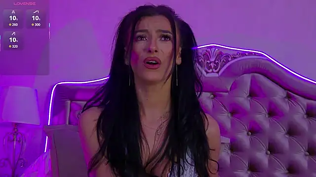 Snapshot of KinkyAmelie chatting on 28, 9, 2025 KinkyAmelie online show from 28, 9, 2025