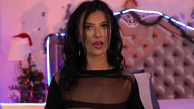 Snapshot of KinkyAmelie chatting on 4, 12, 2025 KinkyAmelie online show from 4, 12, 2025