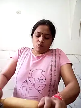 Trisha 71 online show from 11, 9, 2025