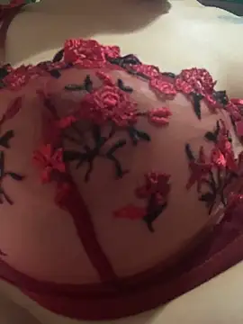 Snapshot of HinataArai chatting on 28, 10, 2025 HinataArai online show from 28, 10, 2025