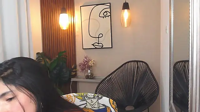 Lia Mar  online show from 27, 3, 2026