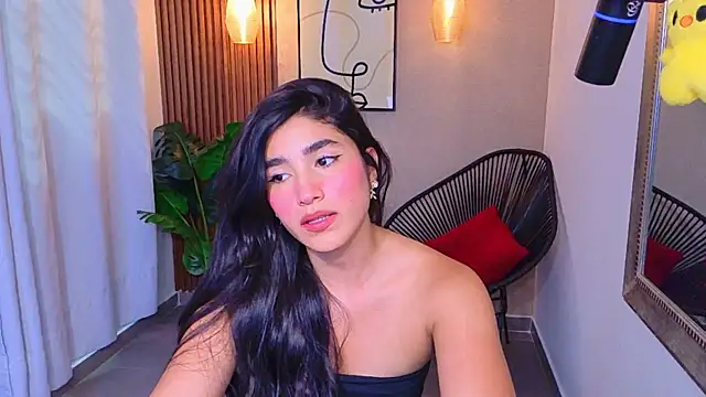 Snapshot of Lia_Mar_ chatting on 28, 5, 2026 Lia Mar online show from 28, 5, 2026