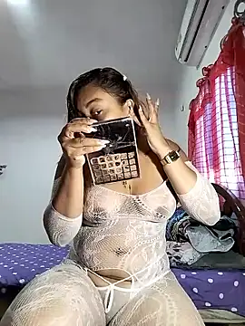 shanell saenz online show from 19, 4, 2026