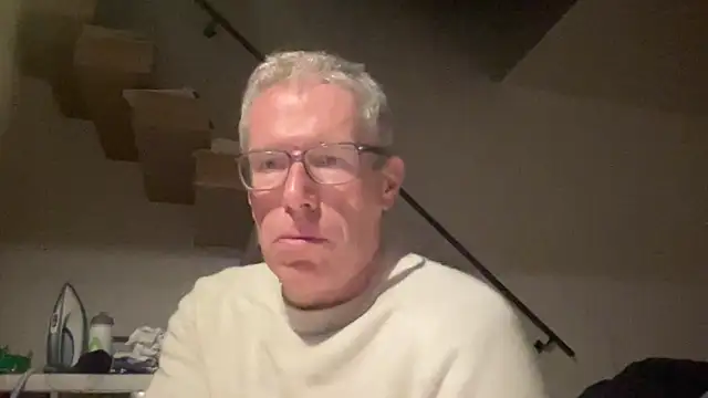 Snapshot of choupipat1 chatting on 29, 10, 2025 choupipat1 online show from 29, 10, 2025