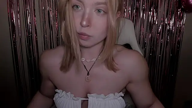 VanillaLivitski online show from 8, 9, 2025