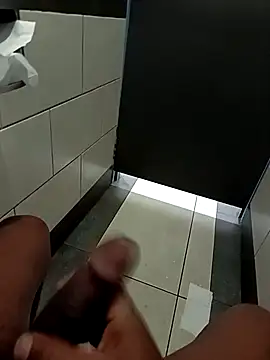 Chrisdee2 online show from 1, 2, 2026