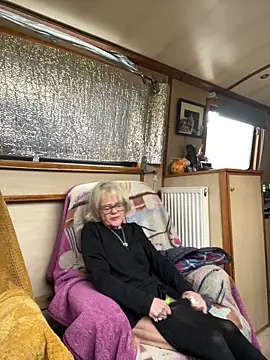 ladyboatlady online show from 19, 2, 2026