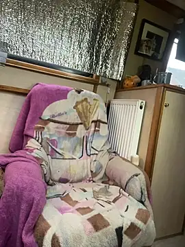 ladyboatlady online show from 24, 2, 2026