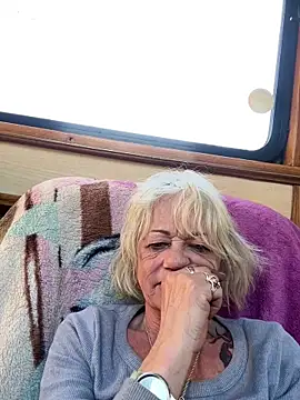 ladyboatlady online show from 21, 3, 2026