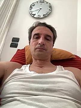 Snapshot of sasatimido chatting on 20, 6, 2026 sasatimido online show from 20, 6, 2026