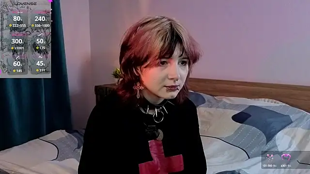 Snapshot of TaiteBeat chatting on 5, 10, 2025 TaiteBeat online show from 5, 10, 2025