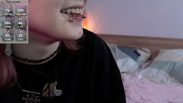 Snapshot of TaiteBeat chatting on 16, 10, 2025 TaiteBeat online show from 16, 10, 2025