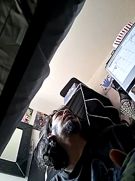 Snapshot of MeTazty294 chatting on 1, 10, 2025 MeTazty294 online show from 1, 10, 2025