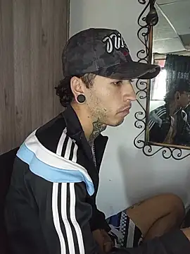 Tattoboy19cm online show from 28, 5, 2026