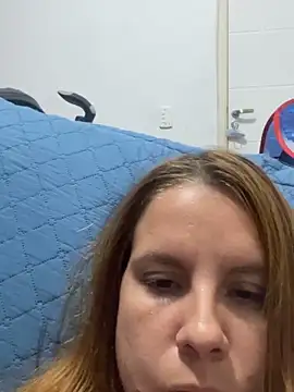 Lazinha18 online show from 8, 10, 2025