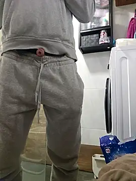 Snapshot of Bababuji2024 chatting on 8, 4, 2026 Bababuji2024 online show from 8, 4, 2026