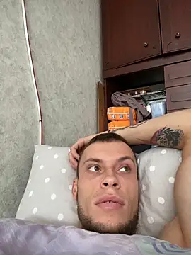 Snapshot of PUER4IK chatting on 11, 10, 2025 PUER4IK online show from 11, 10, 2025