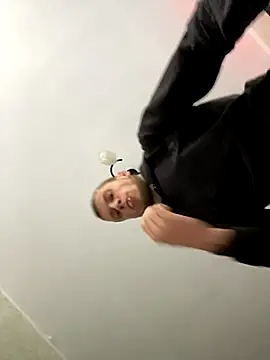 Snapshot of PUER4IK chatting on 17, 10, 2025 PUER4IK online show from 17, 10, 2025