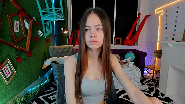 UliaNeer online show from 11, 9, 2025