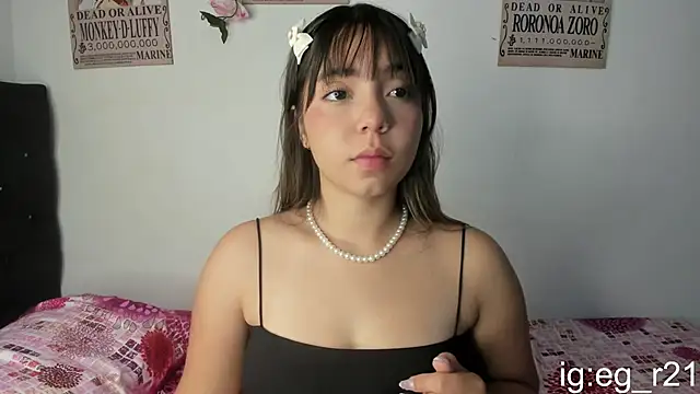 Snapshot of emma_grays2 chatting on 9, 6, 2026 emma grays2 online show from 9, 6, 2026