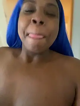 BlueMoney100 online show from 26, 10, 2025