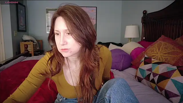 Snapshot of MommyGoddessL chatting on 12, 5, 2026 MommyGoddessL online show from 12, 5, 2026